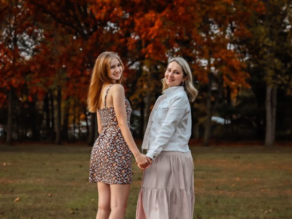 Why Fall Is the Best Time for Family&nbsp;Photos